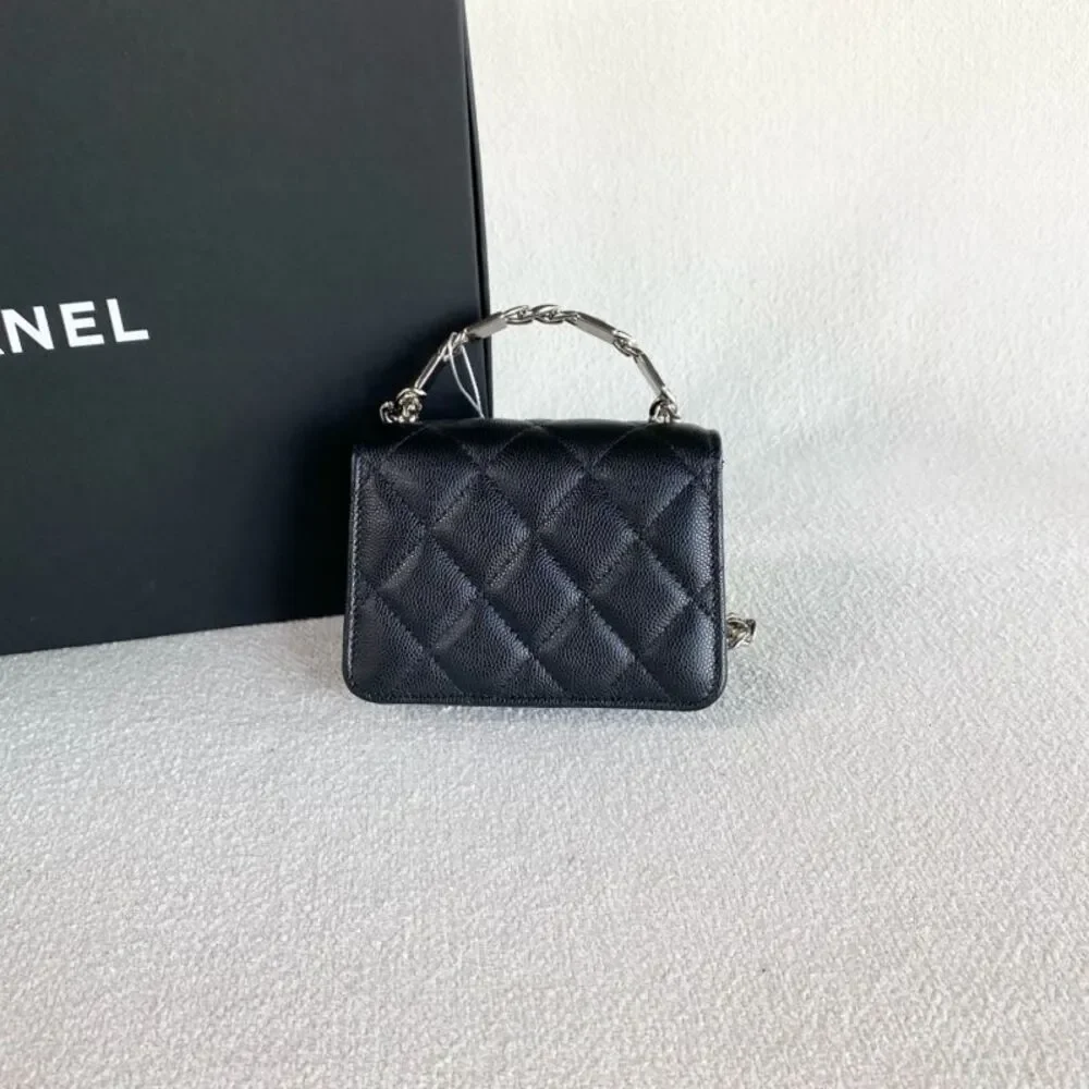 CHANEL brand color